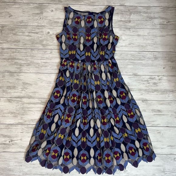 Maeve Lace Overlay Dress Size 0 - Picture 1 of 4